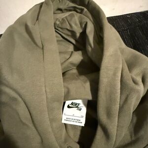 Nike SB Olive hoodie